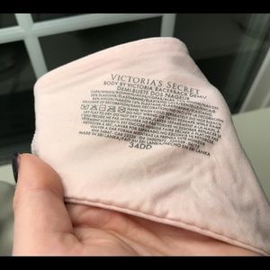 Victoria's Secret Intimates & Sleepwear - 34 DD Body By Victoria Demi - Front Close Bra Victoria's Secret Intimates & Sleepwear - 34 DD Body By Victoria Demi - Front Close Bra